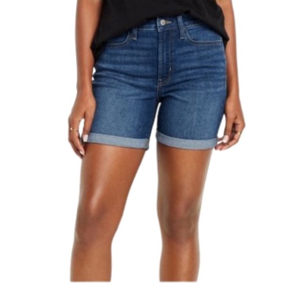 Old Navy Pants - Old Navy Cuffed Blue Jean Shorts Sz 16
